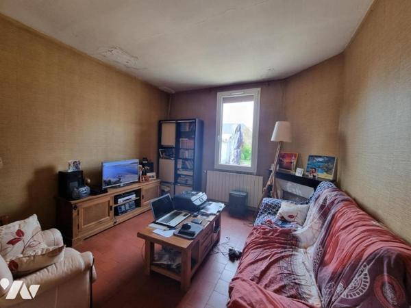 45120 CORQUILLEROY - VIAGER OCCUPE