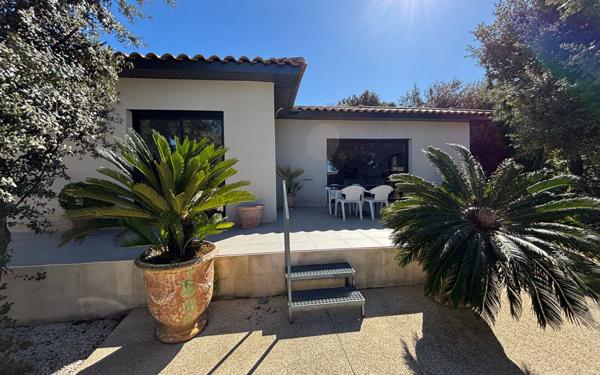 Maison à vendre    8 pièces •  Bédarrides