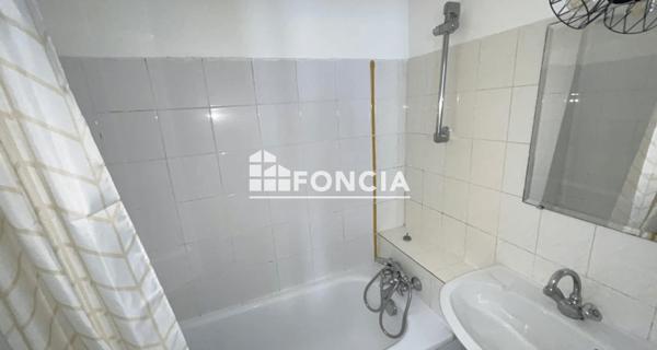Location Appartement 2 pièces 27 m² - Montrouge 92120