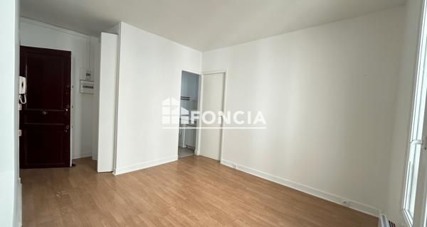 Location Appartement 2 pièces 27 m² - Montrouge 92120