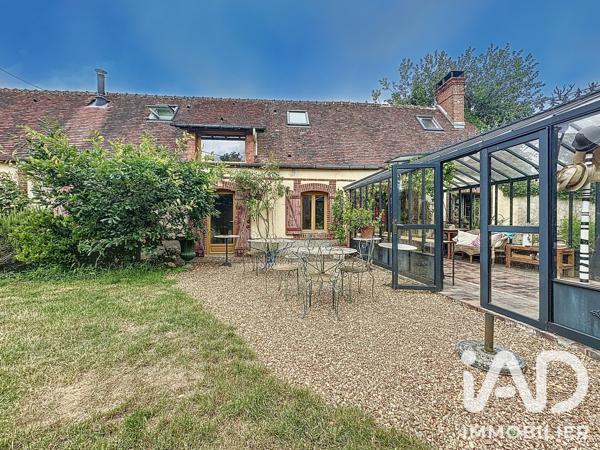 Maison à vendre 7 pièces 189 m² Saint-Ange-et-Torçay