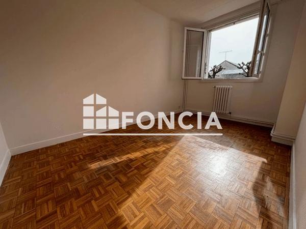 Location Appartement 3 pièces 58.79 m² - 1 RUE VICTOR LUZARCHE Tours 37000