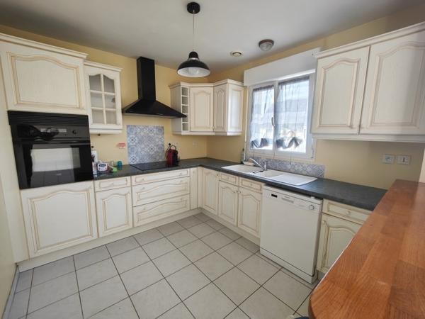 Maison 223 650 € Douarnenez 3 p 80 m² DPE D
