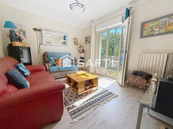 Grande maison sur une parcelle de plus de 4000m2 proche Chezine