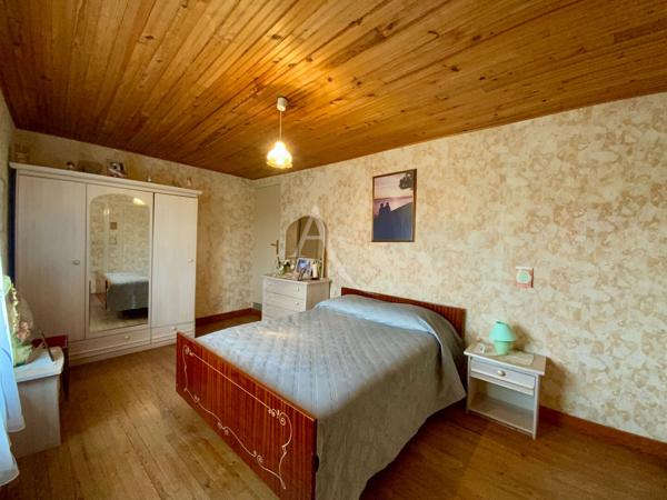 Maison au charme authentique, au coeur de la campagne charentaise !