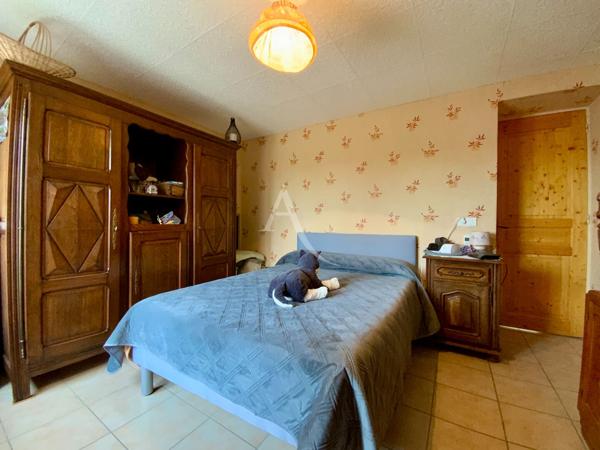 Maison au charme authentique, au coeur de la campagne charentaise !