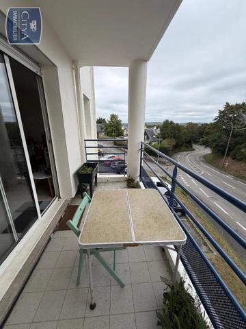 Appartement à louer 2 pièces 61.48m² Quimper (29000)