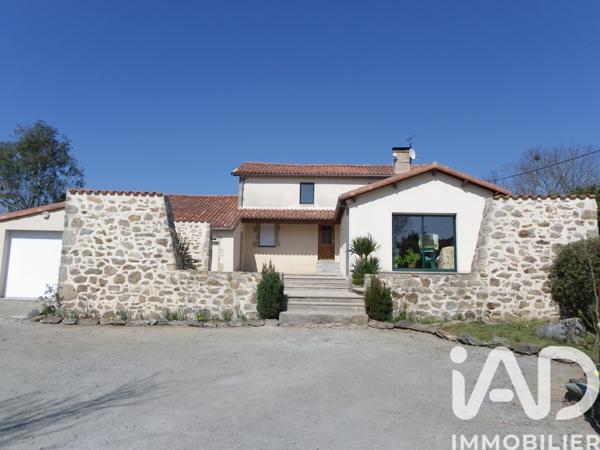 Maison à vendre 10 pièces 324 m² Bressuire