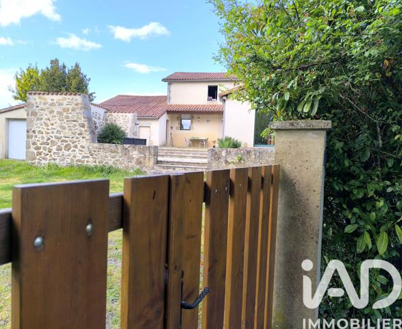 Maison à vendre 10 pièces 324 m² Bressuire