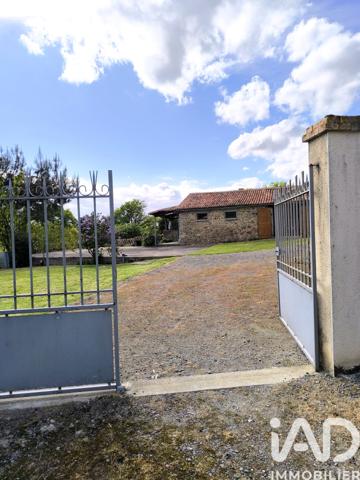 Maison à vendre 10 pièces 324 m² Bressuire