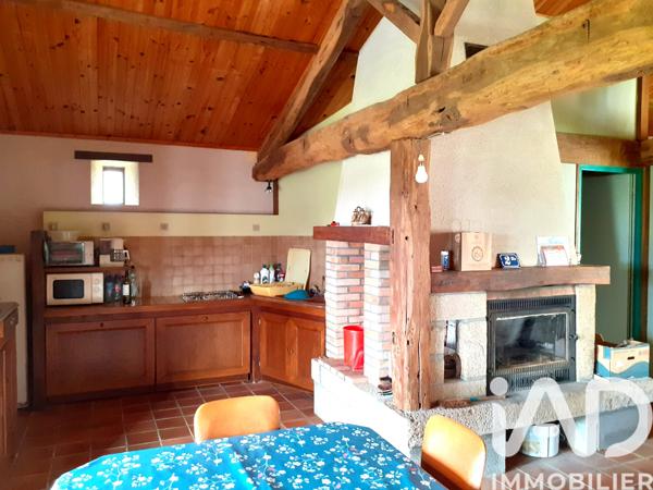 Maison à vendre 10 pièces 324 m² Bressuire