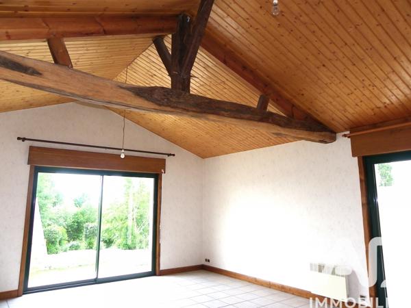 Maison à vendre 10 pièces 324 m² Bressuire