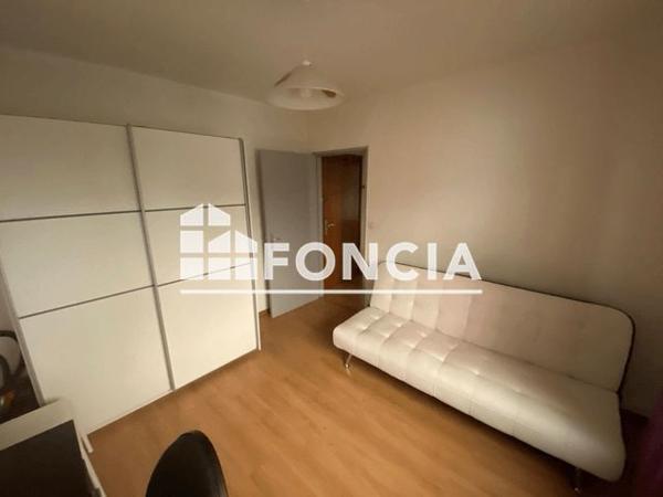 Location Studio 23.3 m² - 90 RUE DU CHATEAU ZU RHEIN Mulhouse 68200