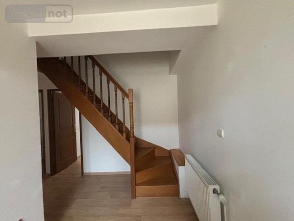 Immeuble à vendre à Mauregny-en-Haye dans l'Aisne (02820), ref : 02003-745