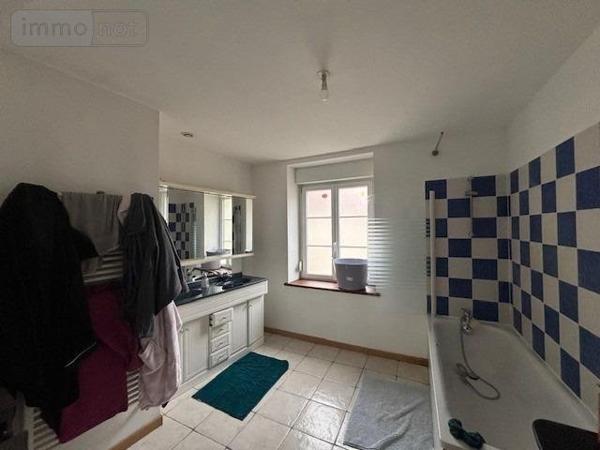 Immeuble à vendre à Mauregny-en-Haye dans l'Aisne (02820), ref : 02003-745