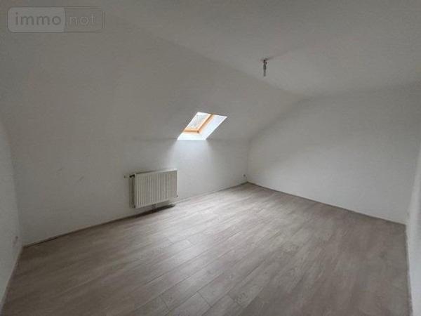 Immeuble à vendre à Mauregny-en-Haye dans l'Aisne (02820), ref : 02003-745