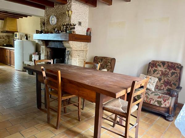 Maison de ville avec parcelle constructible + garage