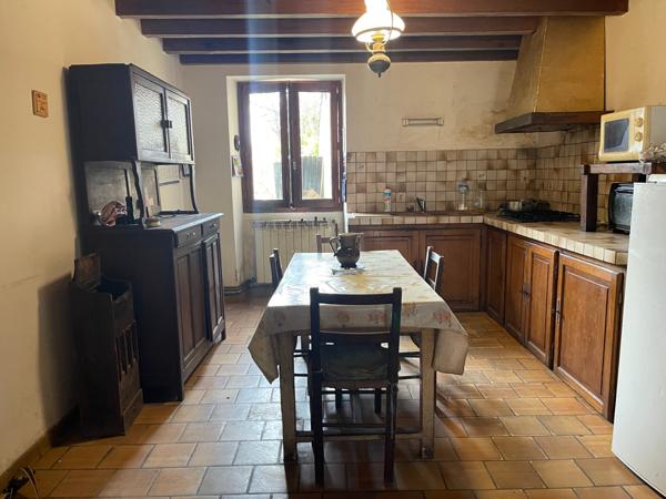 Maison de ville avec parcelle constructible + garage