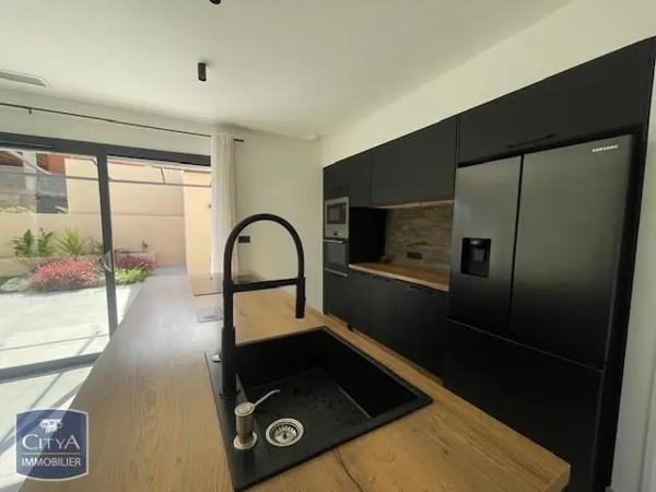 Maison à louer 4 pièces 80m²