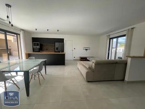 Maison à louer 4 pièces 80m²