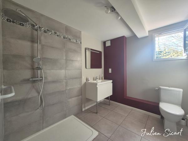 Villa 4 faces sur 1500m² de terrain