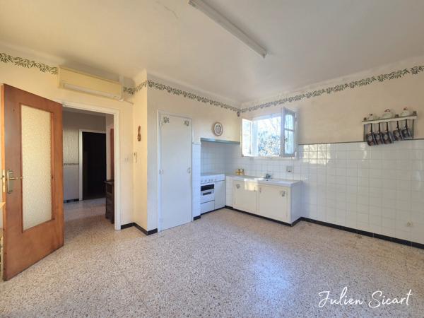 Villa 4 faces sur 1500m² de terrain