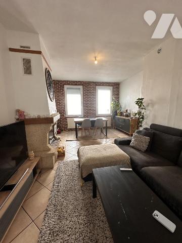 Jardin des Plantes. Maison 2 ch + bureau -  avec stationnement + dépendance. 