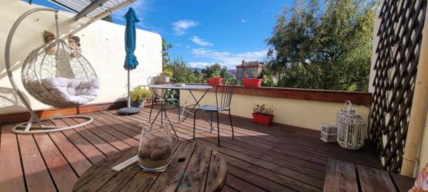 MAISON DE CARACTERE AUX MARTRES-DE-VEYRE, HAVRE DE PAIX FAMILIAL