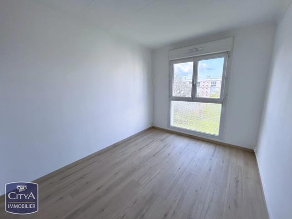 Appartement à vendre 5 pièces 75.91m² Le Mans (72100)