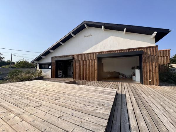 Gujan-Mestras quartier Meyran, Maison rénovée de 110m2 (150m2 au sol) parcelle de 529 m2, dépendance !
