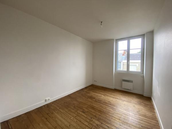 SAINT PASQUIER T2 A LOUER ,  
Nantes 44000