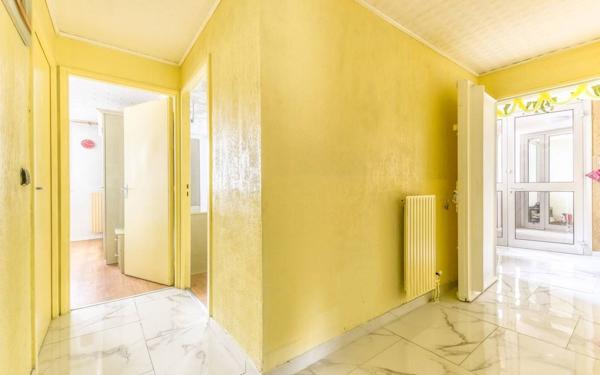 Appartement à vendre    3 pièces • 70,50 m2 Roissy-en-Brie