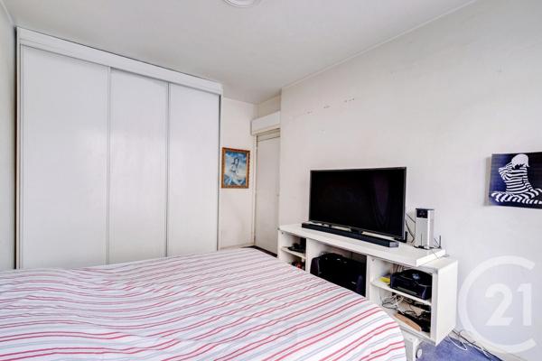 Appartement F3 à vendre  3 pièces - 65,30 m2 PARIS - 75015