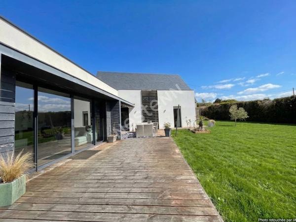 A vendre maison CESSON SEVIGNE, 158m² habitables - 4 chambres dont une suite parentale au rez-de-chaussée -  Jardin - Garage - Exposition SUD