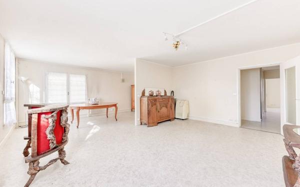 Appartement à vendre    4 pièces • 78,80 m2 Roissy-en-Brie