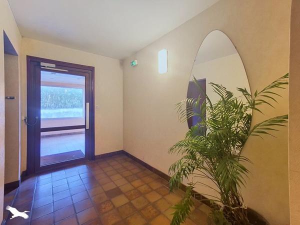 Appartement à vendre 42 000 € Montluçon 2 p 48 m² DPE D