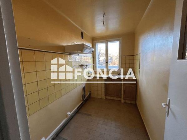 Location Appartement 3 pièces 51.97 m² - 12 AVENUE DU MARECHAL JUIN Digne-les-bains 04000