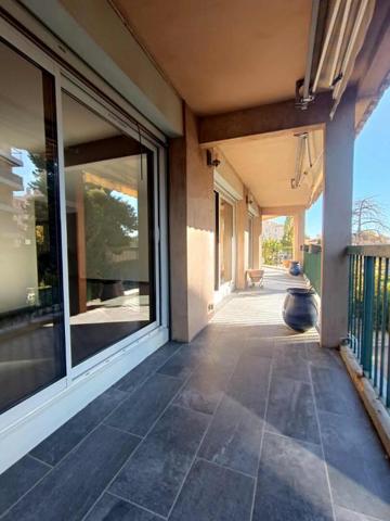 Appartement Istres 4 pièce(s) 95 m2 avec Balcon