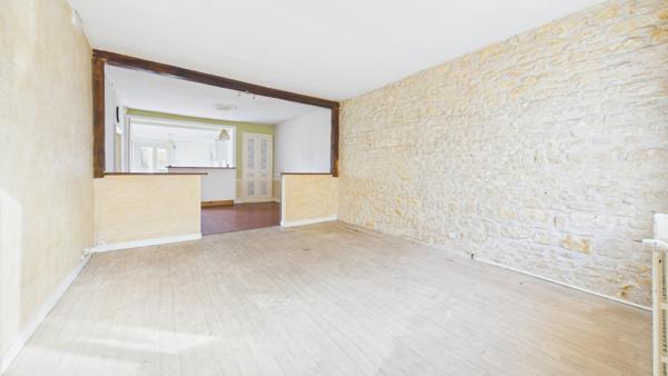 maison de bourg Saint Maur 163 m²