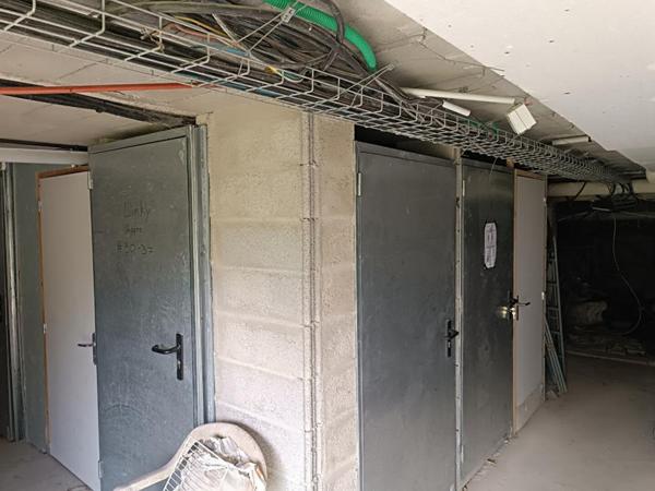 Studio meublé de 19,40 m² avec mezzanine, loué, en rez-de-chaussée · Camors (56)