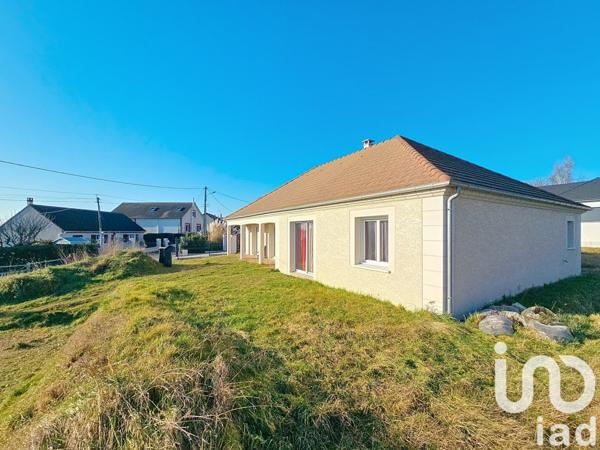 Maison traditionnelle 6 pièces de 129 m² à Briare (45250)