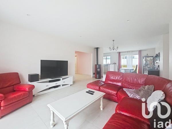 Maison traditionnelle 6 pièces de 129 m² à Briare (45250)