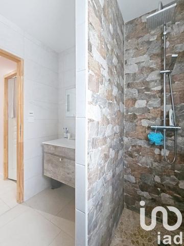 Maison traditionnelle 6 pièces de 129 m² à Briare (45250)