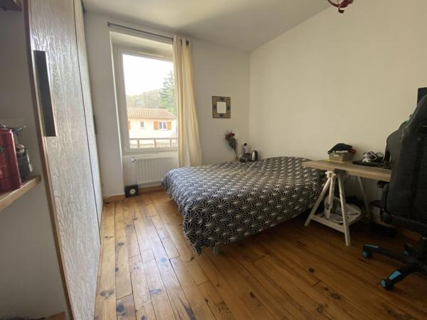 Maison de village entièrement rénovée 6 pièces sur Vaux en Buget