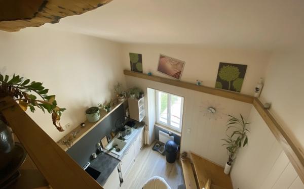 Maison de village entièrement rénovée 6 pièces sur Vaux en Buget