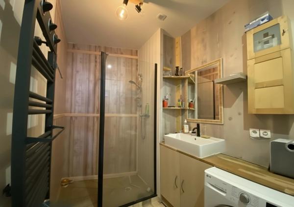 Maison de village entièrement rénovée 6 pièces sur Vaux en Buget