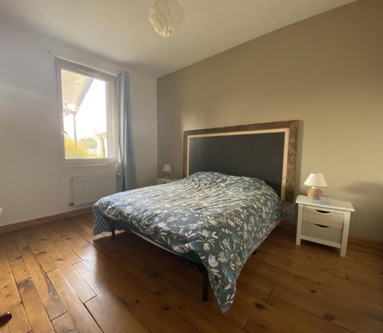 Maison de village entièrement rénovée 6 pièces sur Vaux en Buget