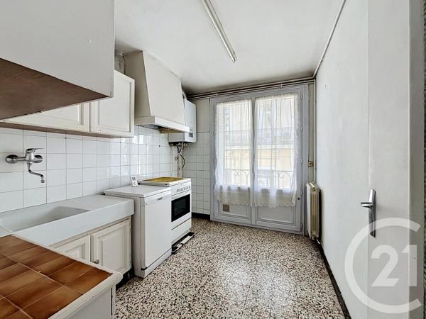 Appartement F3 à vendre  3 pièces - 58,80 m 2   SETE  - 34