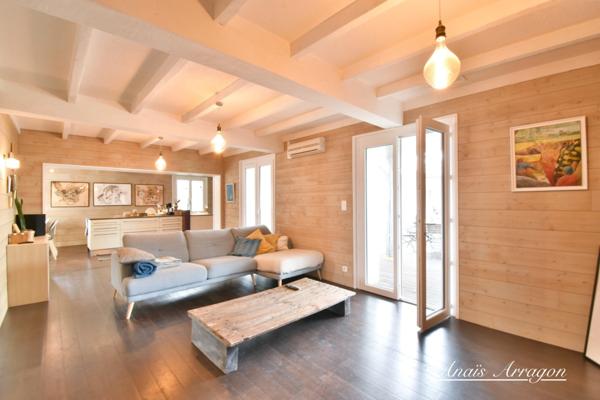 Demeure d’exception de 250 m² avec piscine, tennis et parc arboré à Saint-Sylvestre-sur-Lot(47)