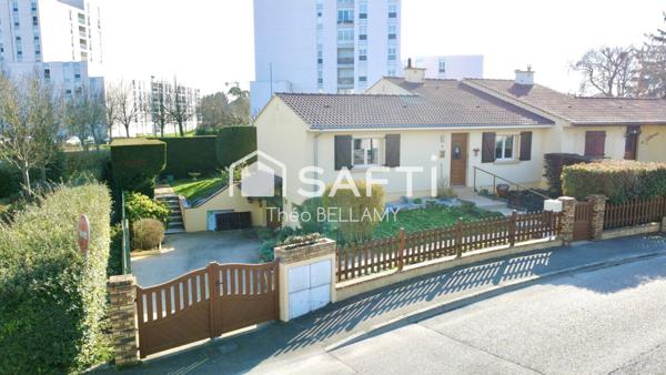 Maison familiale de plain-pied avec beau potentiel